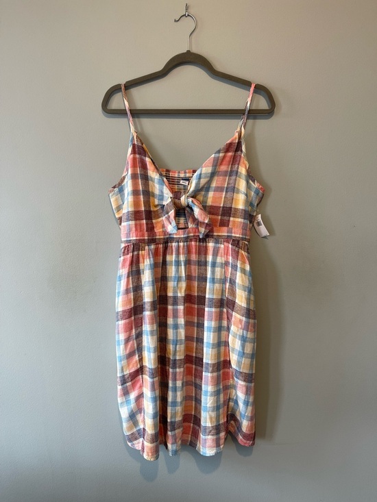 Old Navy Dresses & Skirts - Old Navy Plaid Tie-Front Mini Cami Dress
